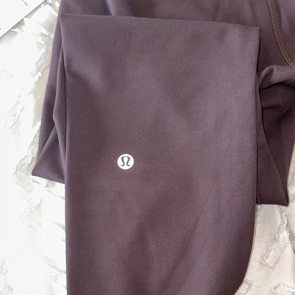 Lululemon Wunder Train HR Tight 28” - Picture 6 of 10